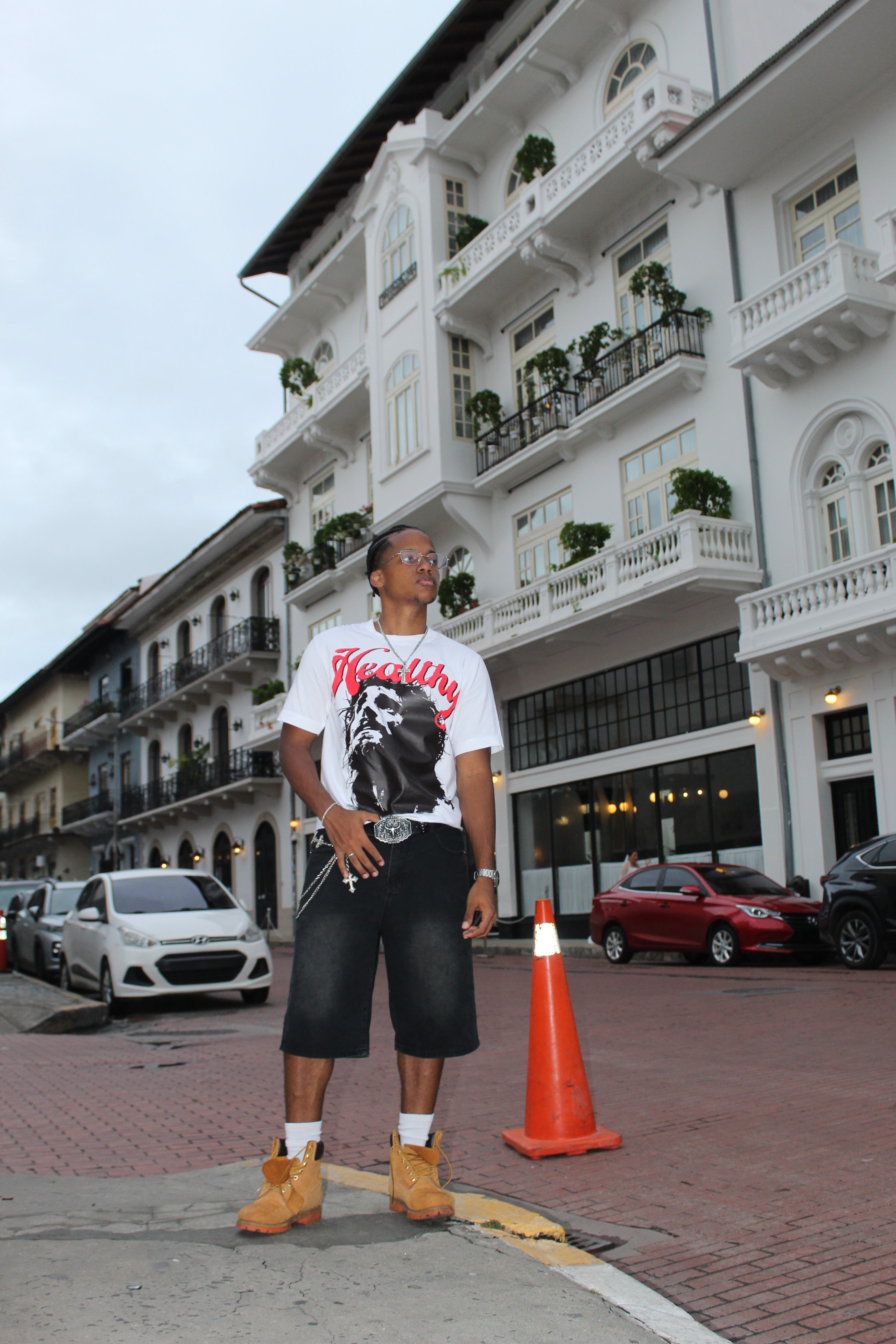 THE ¨PAID N FULL¨ TEE - WHITE