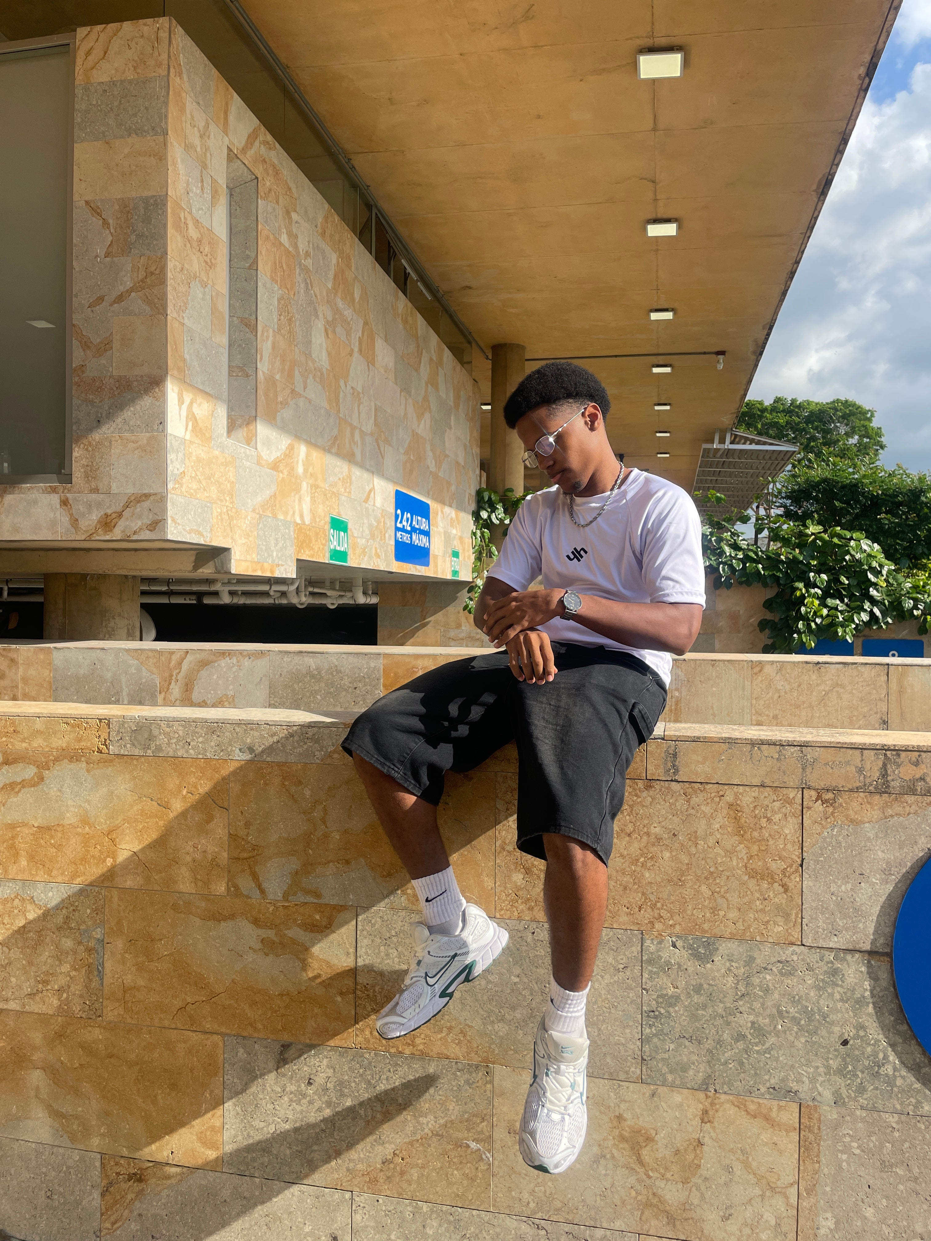 "Paid in full" Compression Shirt - White